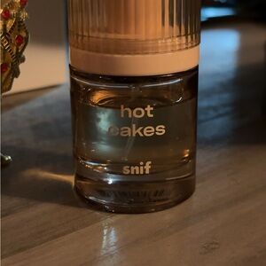 Hot Cakes Perfume - Cream and Brown
